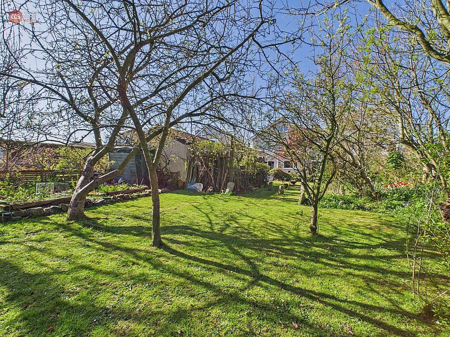 9 Movilla Road 9 Movilla Road