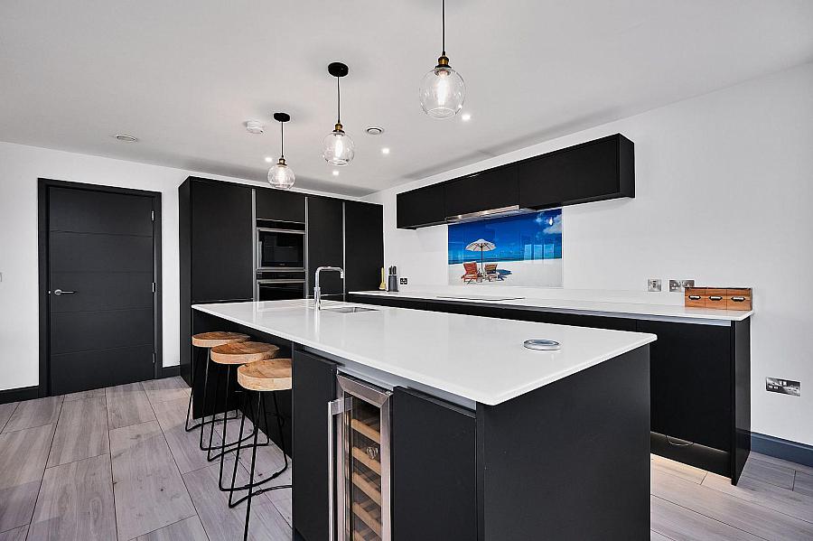 12 Dunluce View