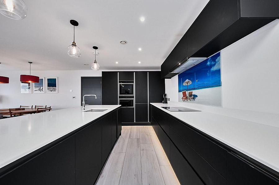 12 Dunluce View