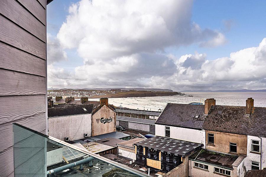 12 Dunluce View