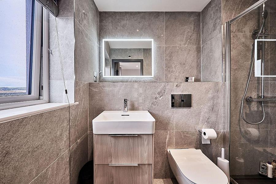 12 Dunluce View 12 Dunluce View
