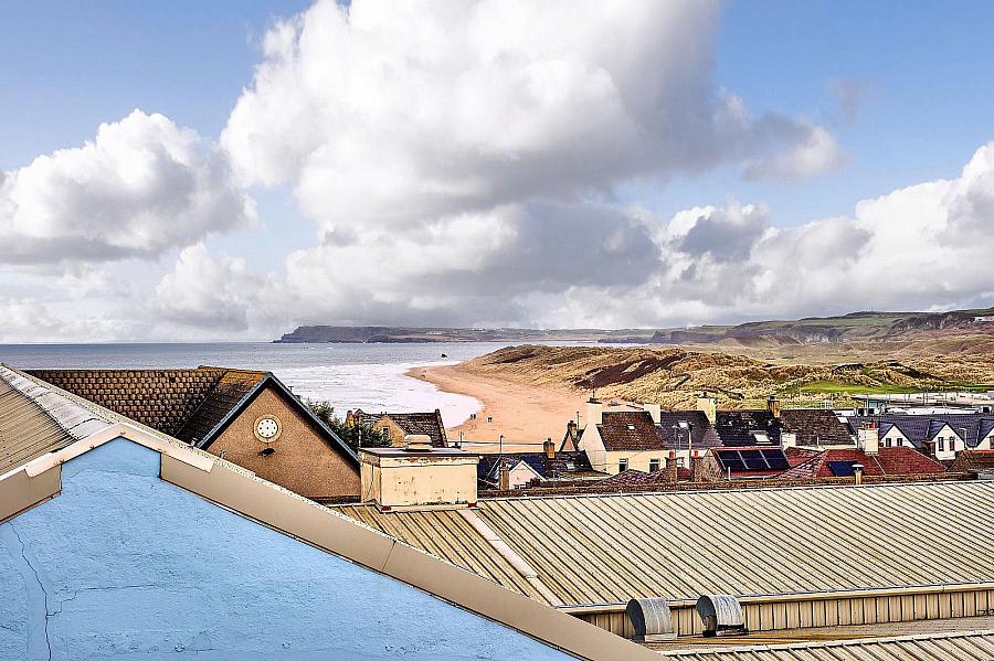 12 Dunluce View