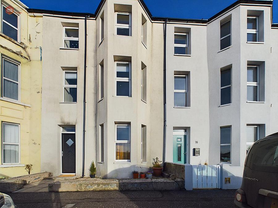 18 Mark Street, portrush, BT56 8BT
