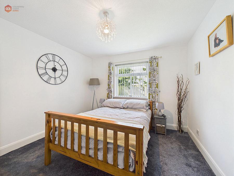 13 Bayhead Park