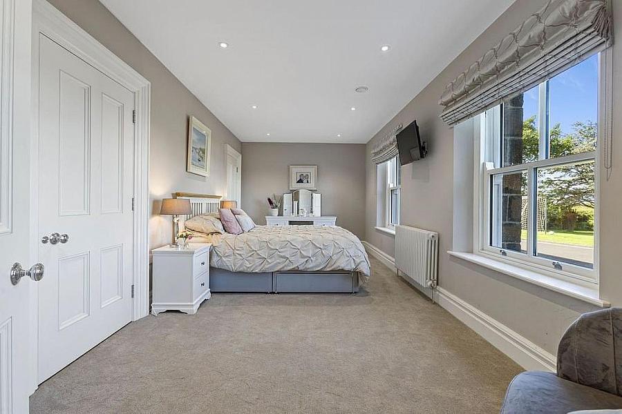 7 Ballymacrea Road
