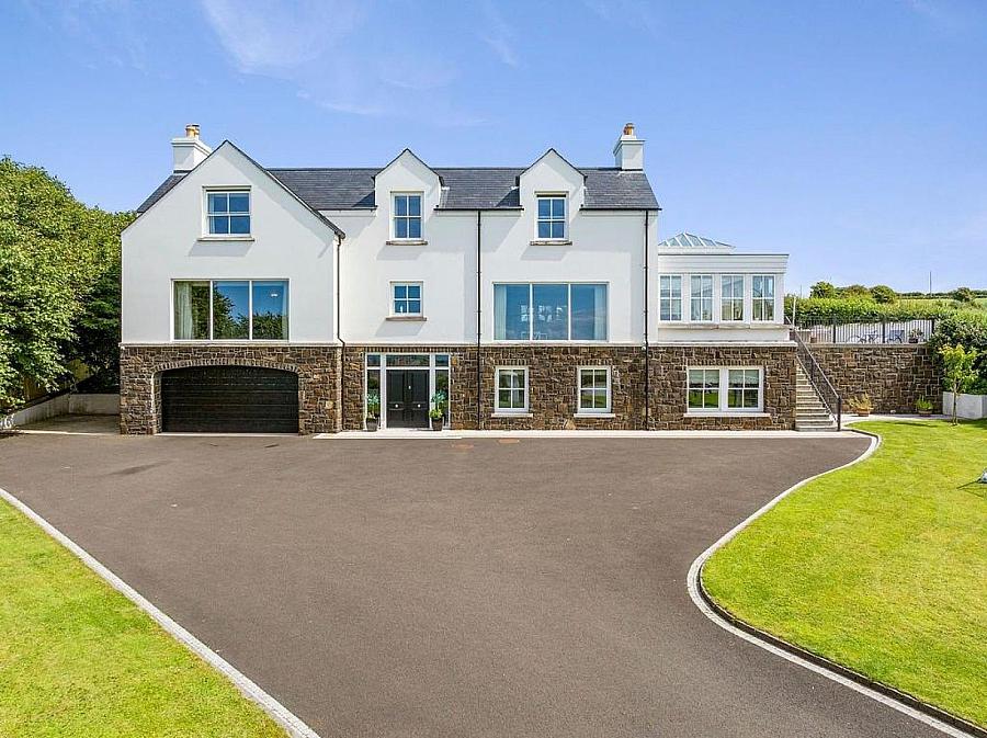 7 Ballymacrea Road