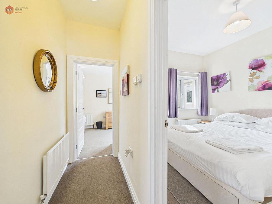 1 Upper Heathmount