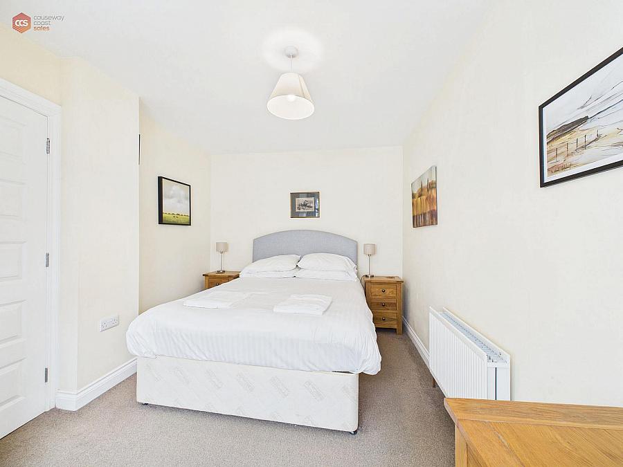 1 Upper Heathmount