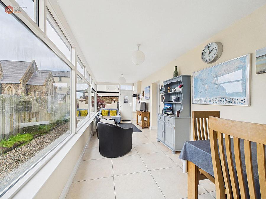 1 Upper Heathmount