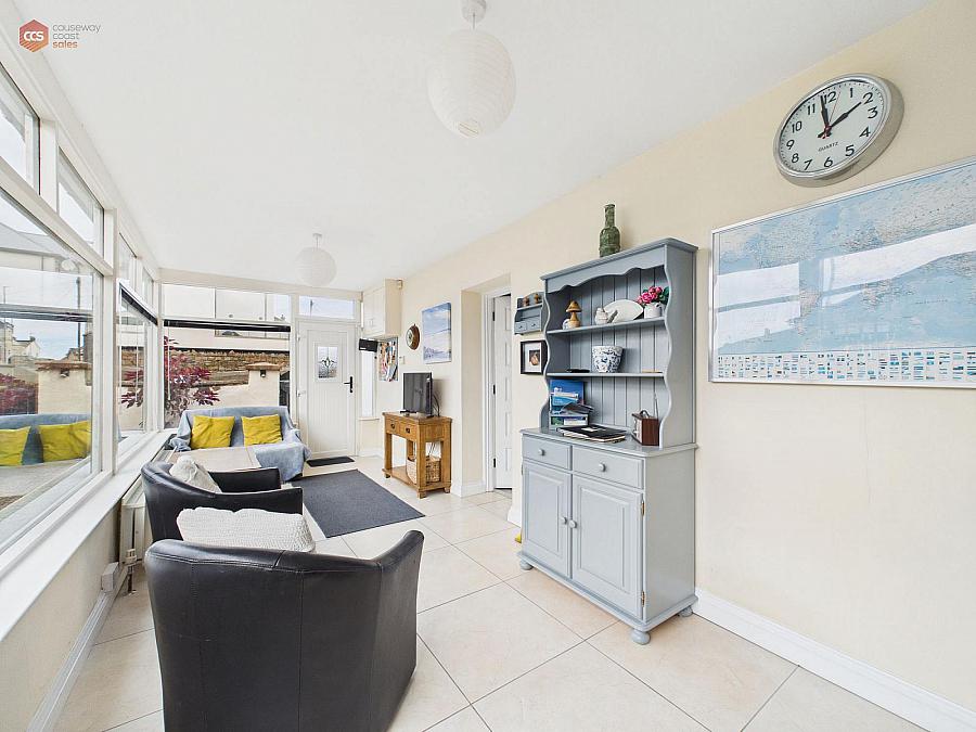 1 Upper Heathmount
