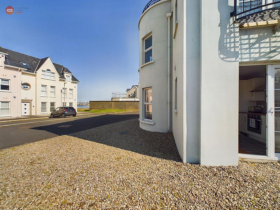 131 West Strand Avenue