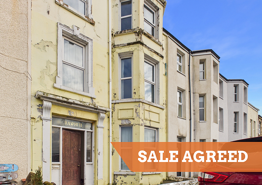 20 Mark Street, Portrush, BT56 8BT
