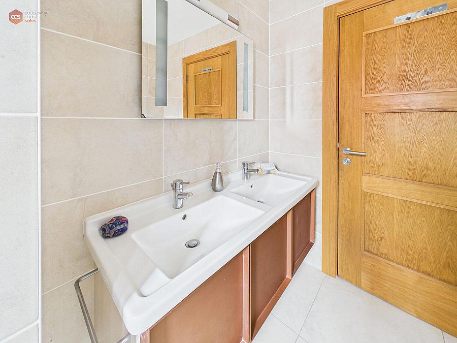 5 Barview House Apartments