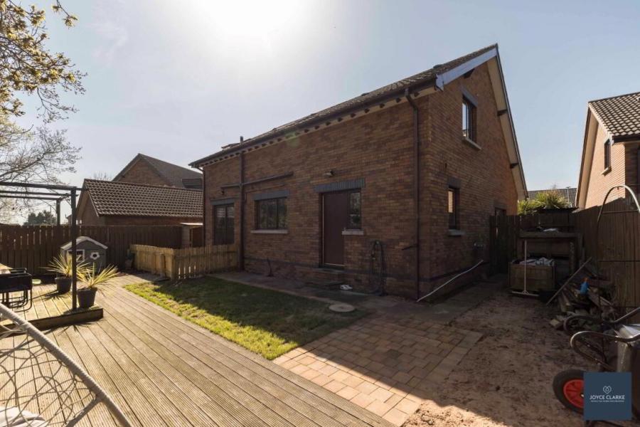 21 The Granary