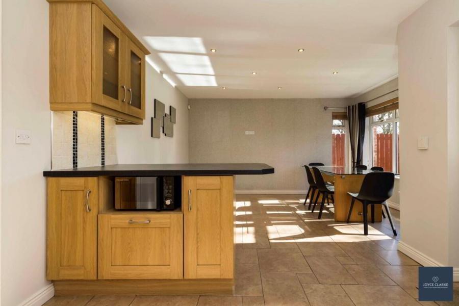 8 Taughrane Lodge