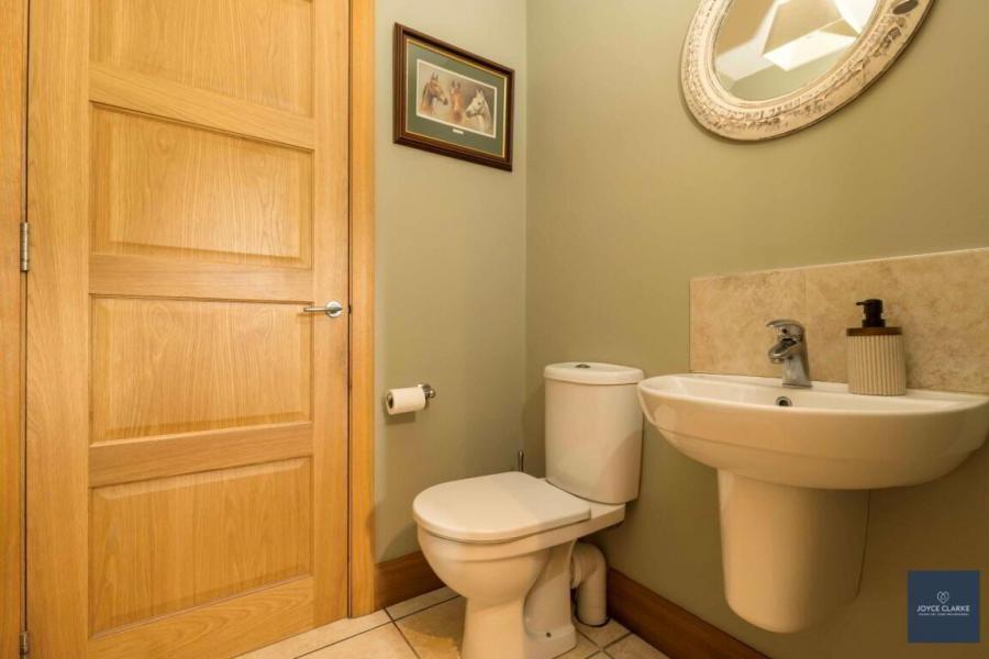 25b Magheralone Road