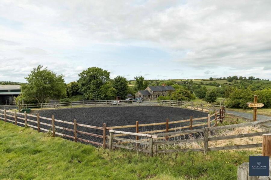 25b Magheralone Road