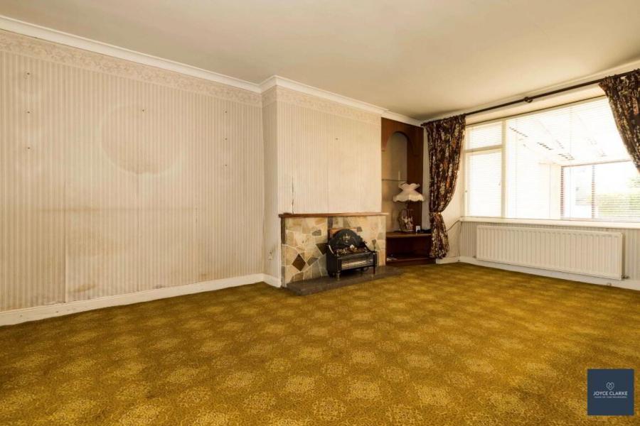 18 Lisburn Road