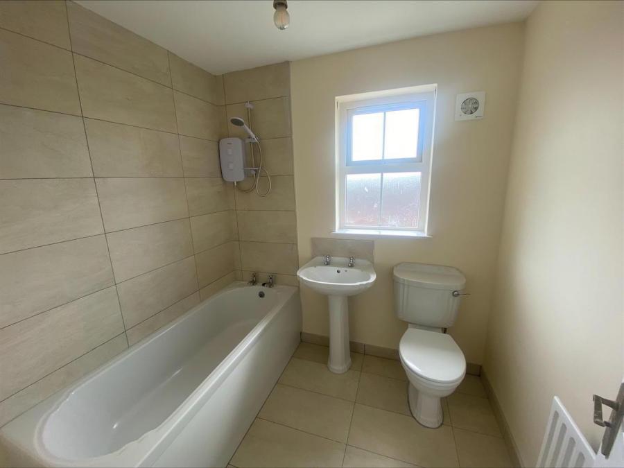 75 Carnreagh
