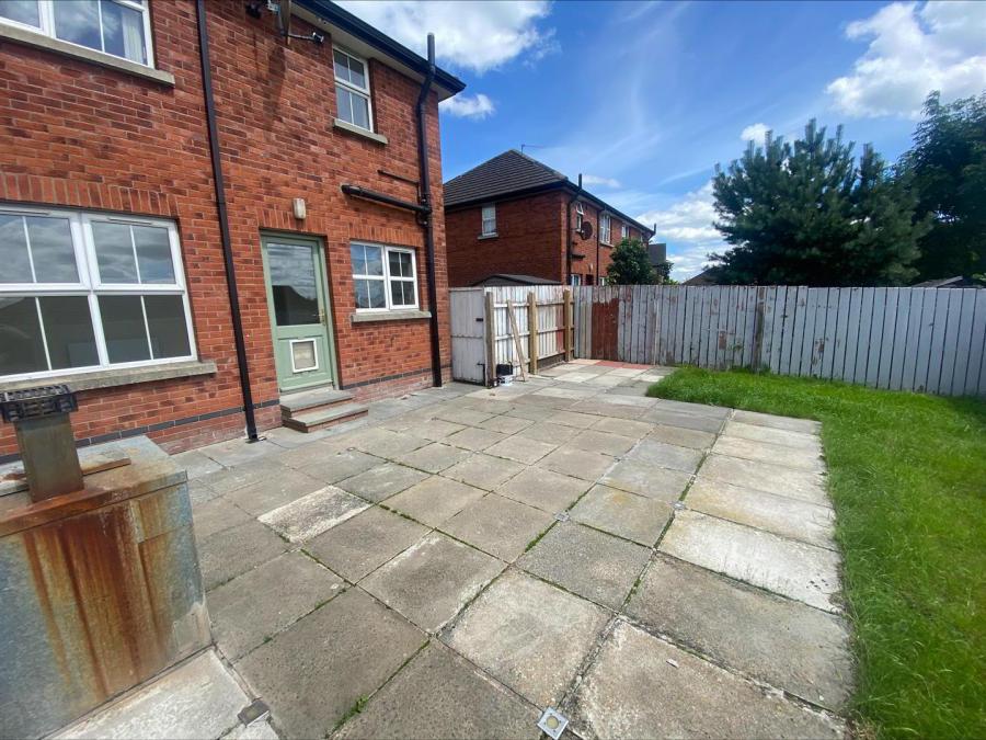75 Carnreagh