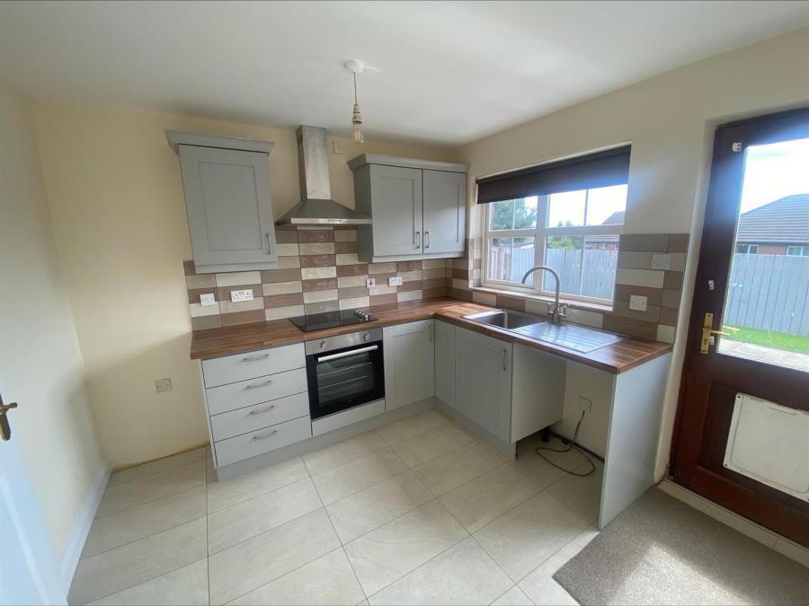 75 Carnreagh