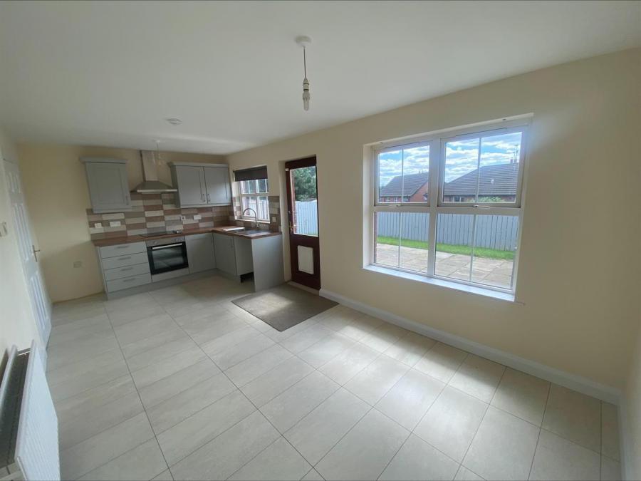 75 Carnreagh