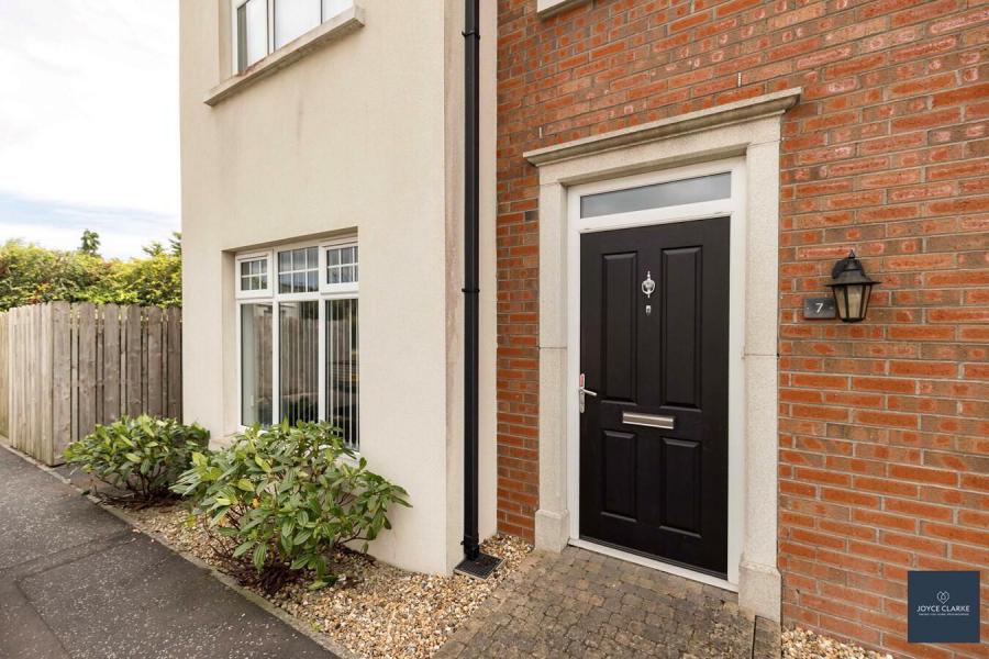7 Beechfield Hall