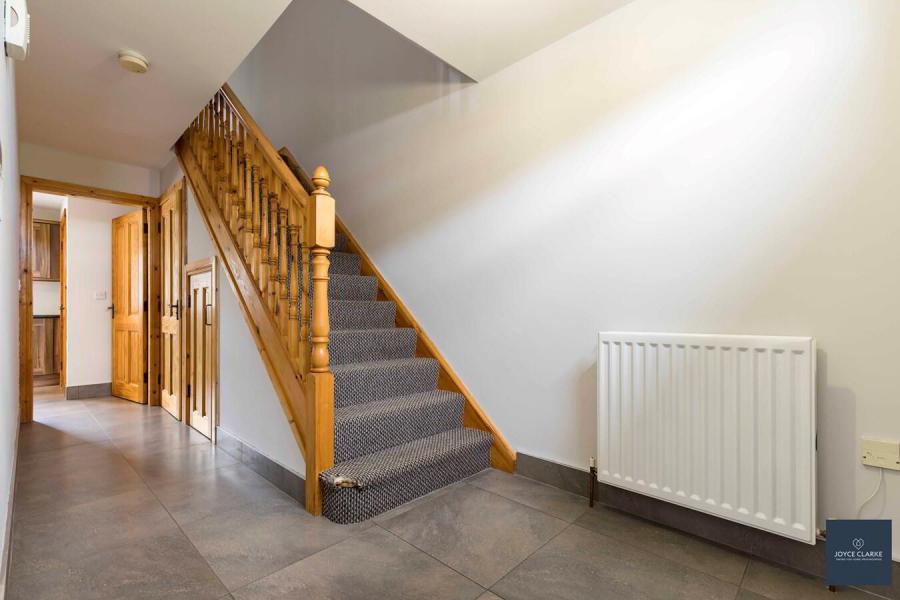 7 Beechfield Hall