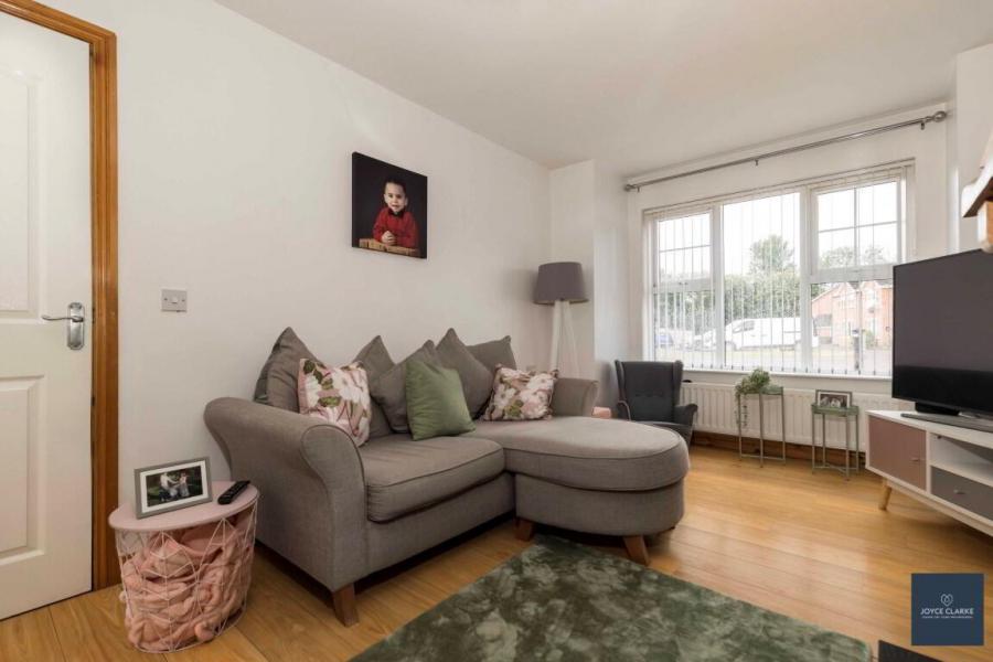 13 Bridgeford Meadows