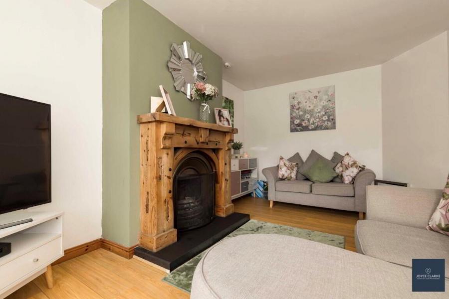 13 Bridgeford Meadows