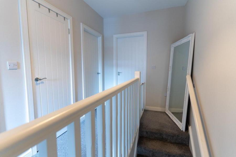 6 Moyraverty Mews
