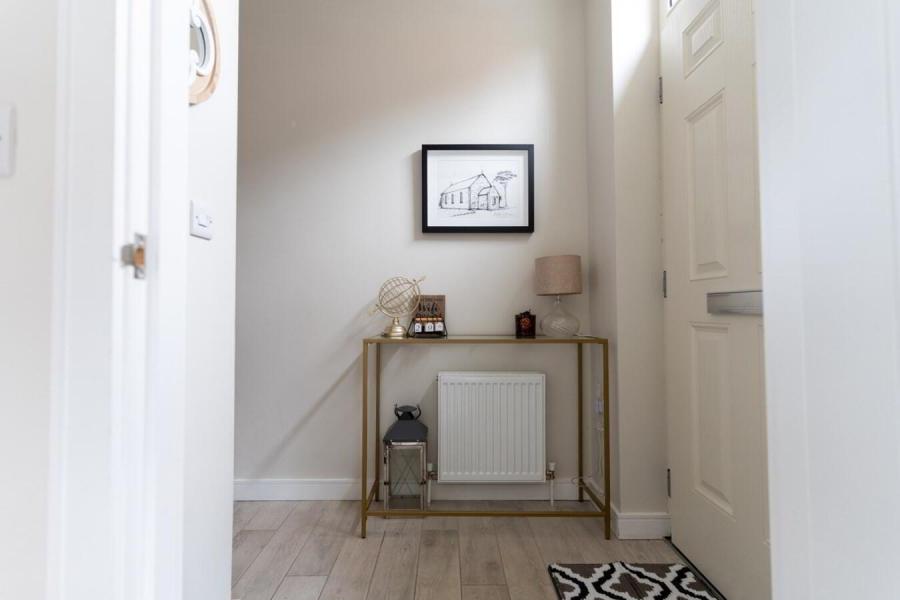 6 Moyraverty Mews