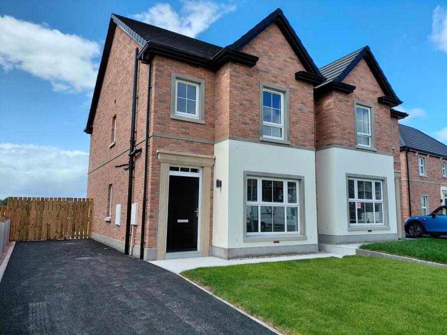 314 Drumnagoon Park