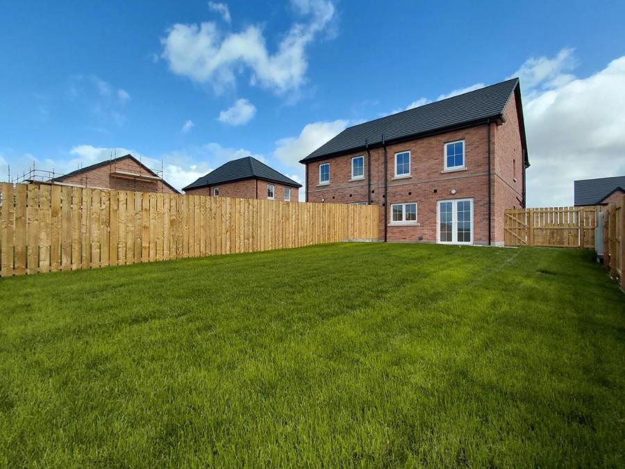 314 Drumnagoon Park