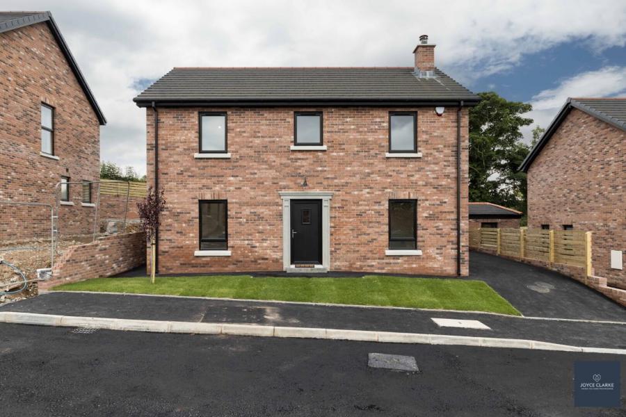 1, Clover Heights (includes Garden Room )