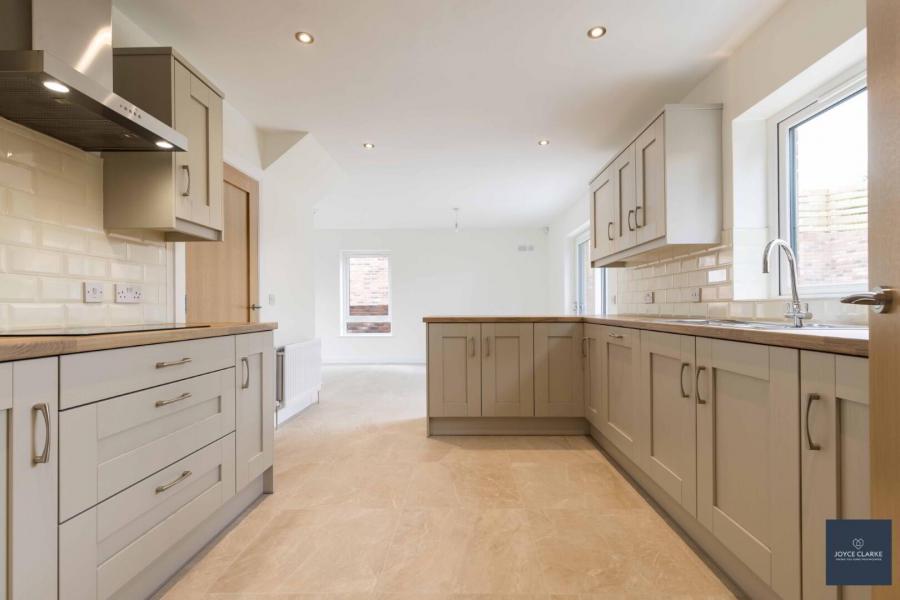 2, Clover Heights (includes Garden Room )