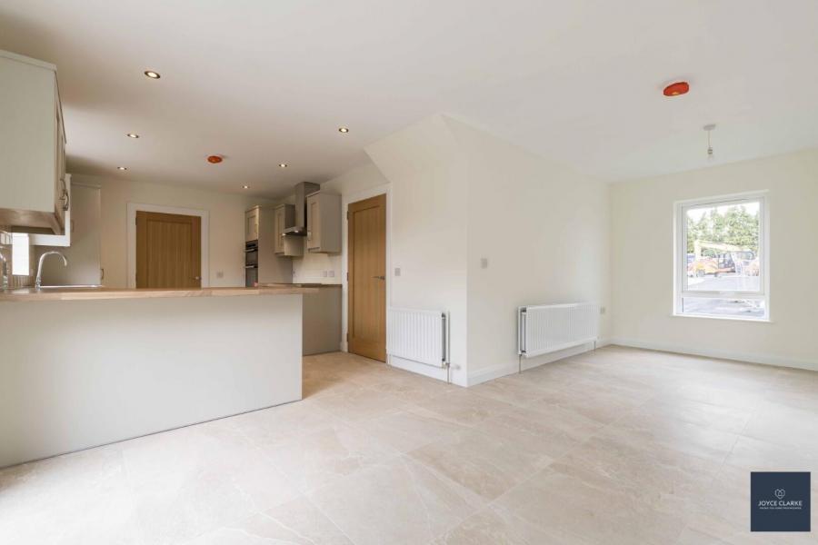 2, Clover Heights (includes Garden Room )