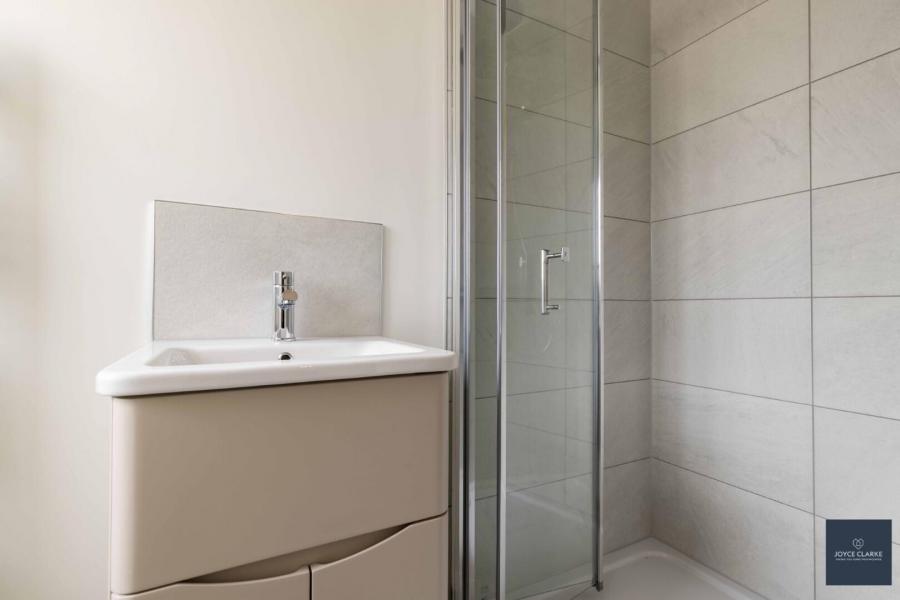 2, Clover Heights (includes Garden Room )