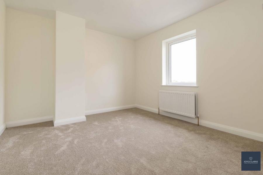 2, Clover Heights (includes Garden Room )