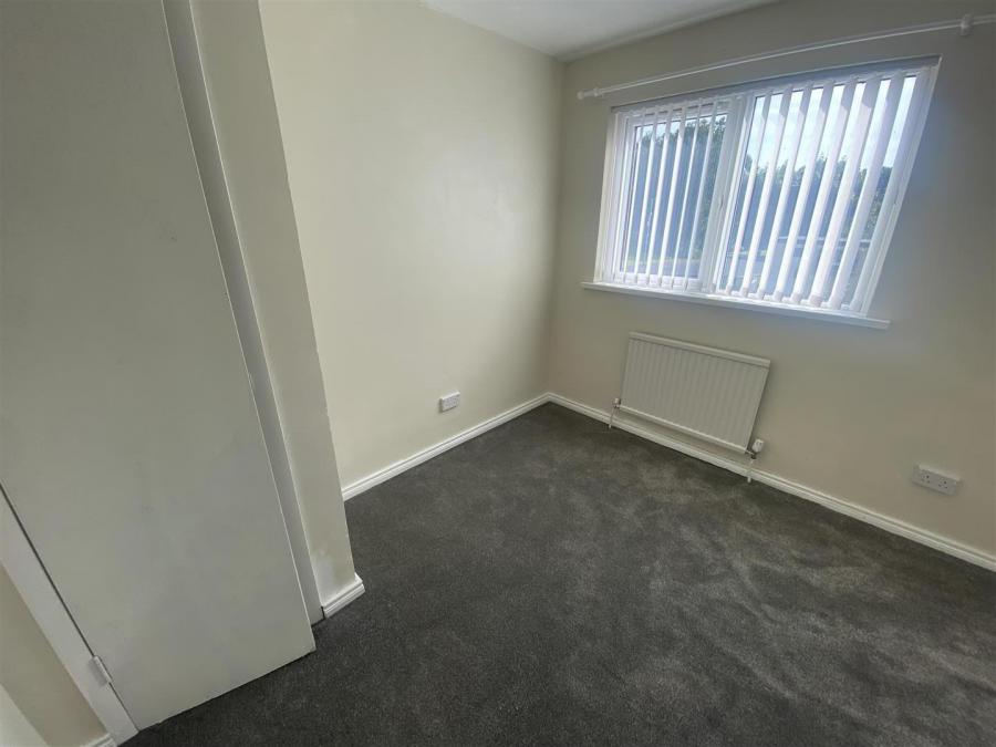 213 Parkmore