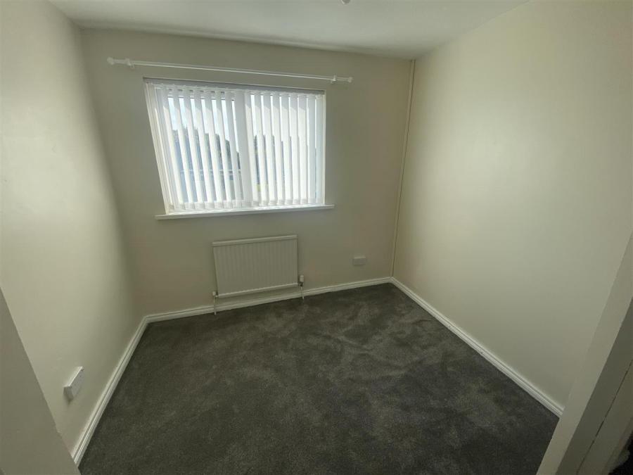 213 Parkmore