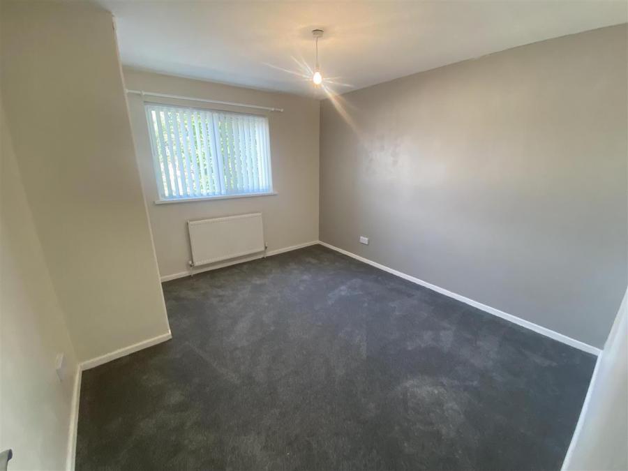 213 Parkmore