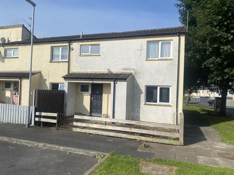 213 Parkmore