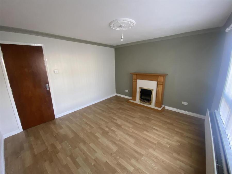 213 Parkmore