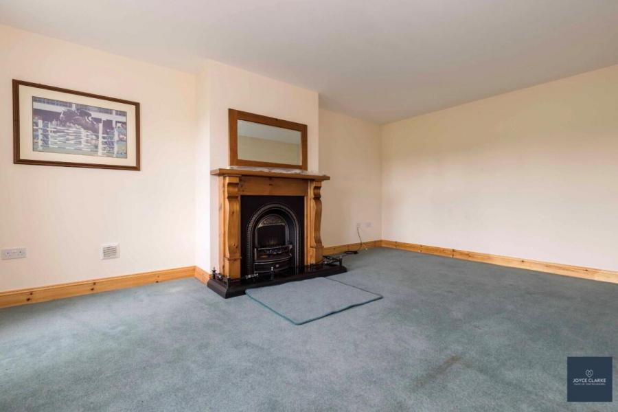 18 Kernan Road