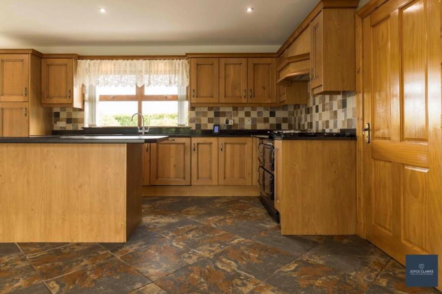 18 Kernan Road