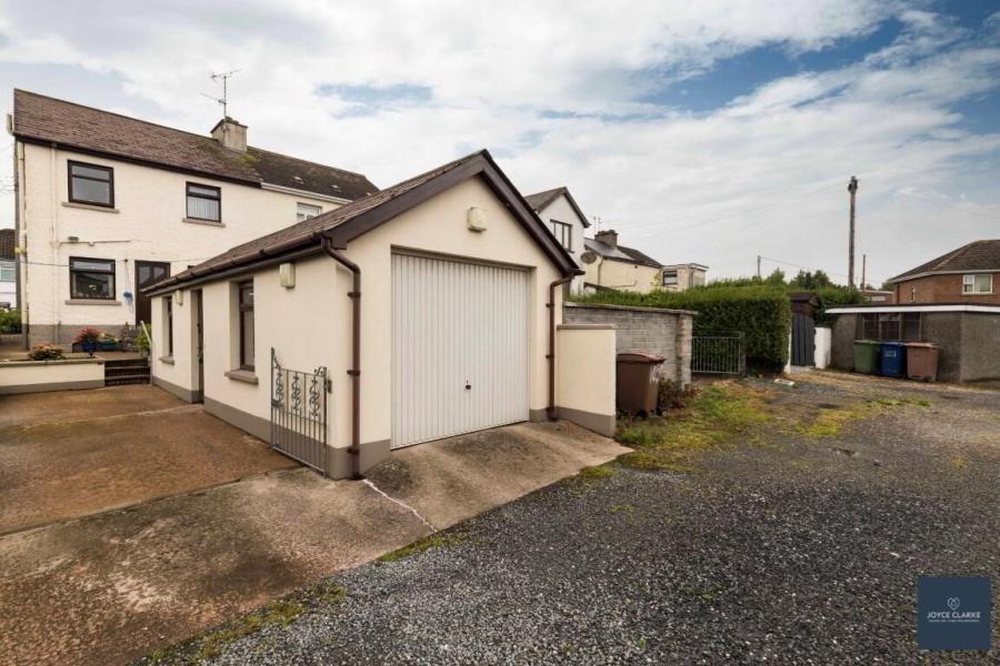 107 Brownstown Road