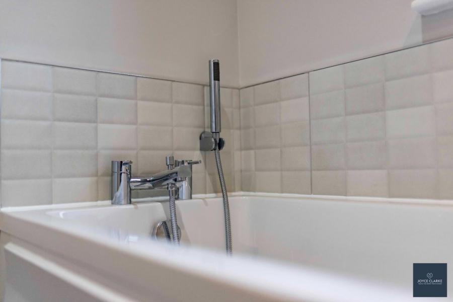53, Rathview Hall 53, Rathview Hall