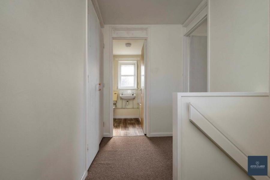 10 Bayview Park