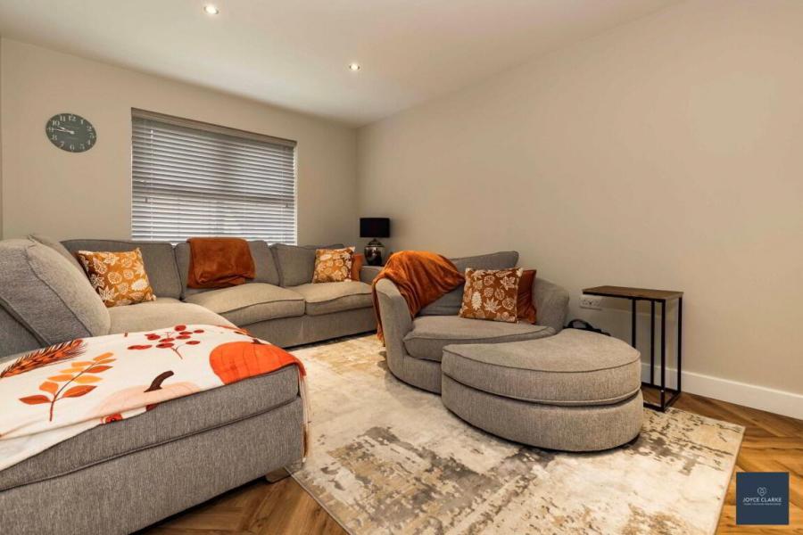 14 Parsons Gate 14 Parsons Gate